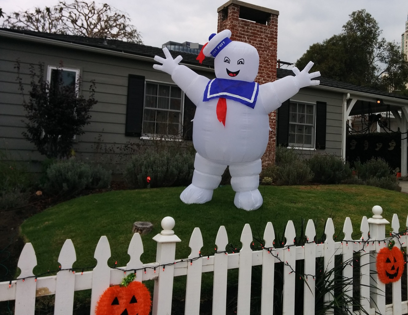 Illustration for article titled Halloween Decorations
